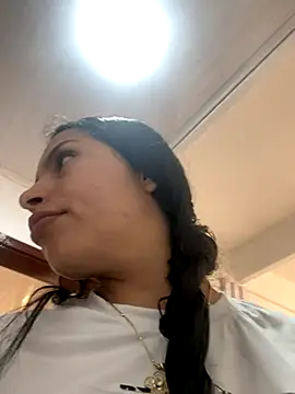 Mia garcia28 online show from 2, 12, 2025