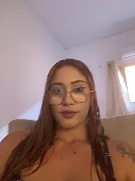 ruivinha2006 online show from 22, 4, 2026