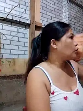 Snapshot of sun_kiss_soul chatting on 3, 12, 2025 sun kiss soul online show from 3, 12, 2025