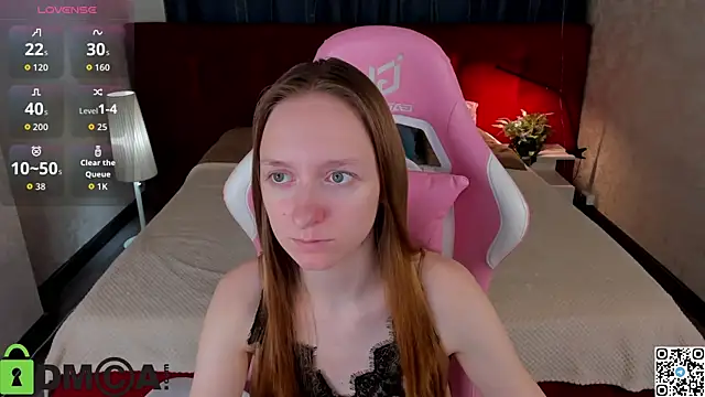 Mia E1fie online show from 19, 11, 2025