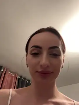 AuraPure online show from 19, 12, 2025