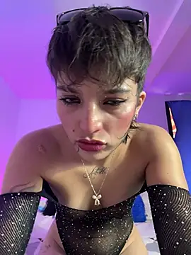 DayanaDG online show from 4, 6, 2026