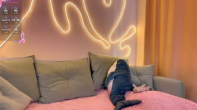 Eva Collinss online show from 9, 4, 2026