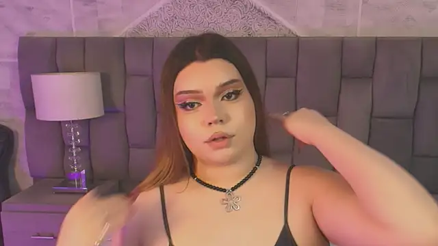 Maxxxine1 online show from 25, 11, 2025