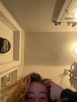 SeccySerena online show from 14, 12, 2025