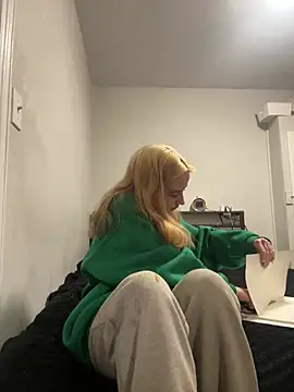 SeccySerena online show from 20, 2, 2026