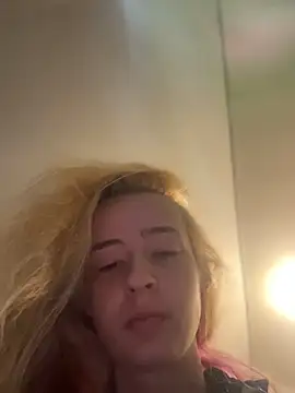 SeccySerena online show from 20, 4, 2026