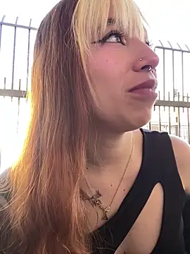 Sallem Pink online show from 1, 11, 2025