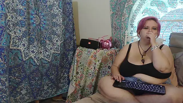 Snapshot of g0lden_are0las89 chatting on 15, 10, 2025 g0lden are0las89 online show from 15, 10, 2025