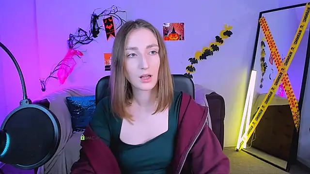 eva smiith  online show from 27, 10, 2025