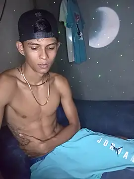 Snapshot of God_Eros_23cm chatting on 11, 10, 2025 God Eros 23cm online show from 11, 10, 2025