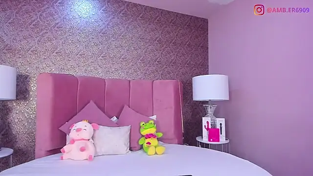 amber sparkle online show from 17, 3, 2026