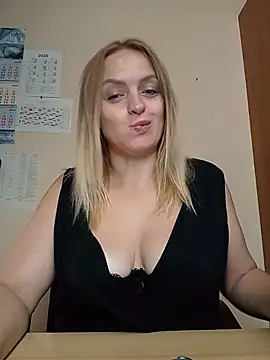 Ami Foxy online show from 6, 8, 2026