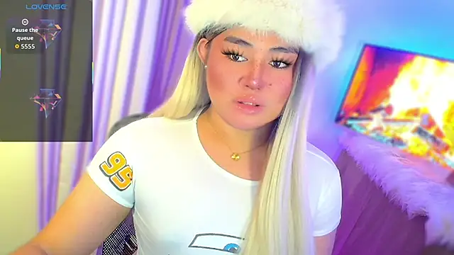 ursexy ceciliaxx online show from 15, 7, 2026