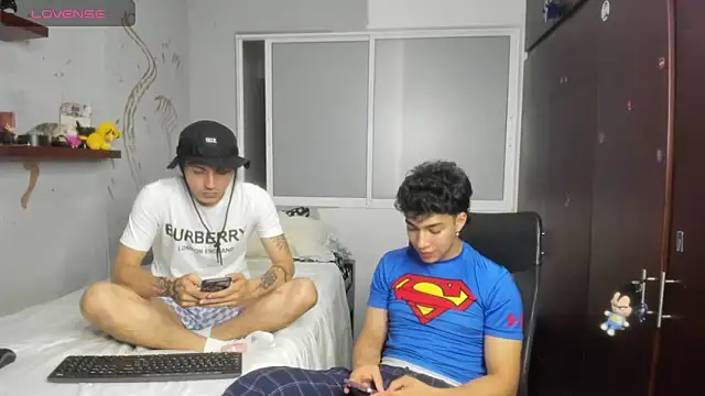 Snapshot of Noxx_starkK chatting on 28, 9, 2025 Noxx starkK online show from 28, 9, 2025