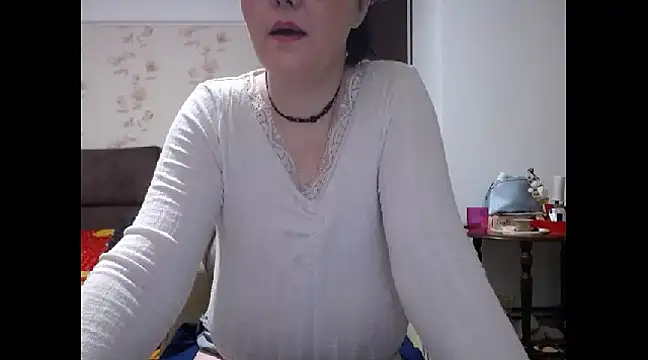 Mary x online show from 17, 2, 2025