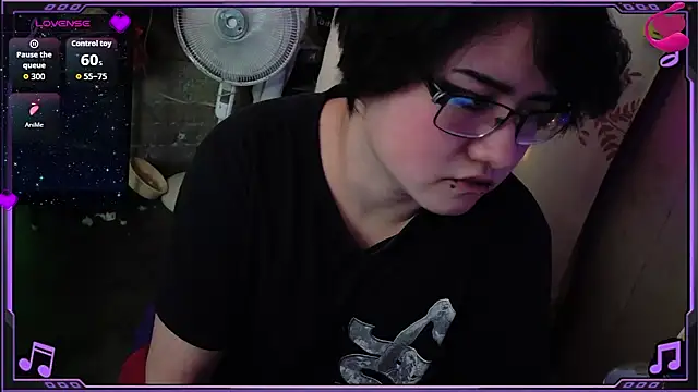 Snapshot of Ftm_Bunny chatting on 7, 6, 2026 Ftm Bunny online show from 7, 6, 2026