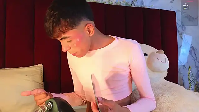 PrincePoppy online show from 7, 11, 2025