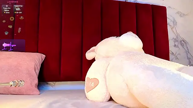 PrincePoppy online show from 11, 2, 2026