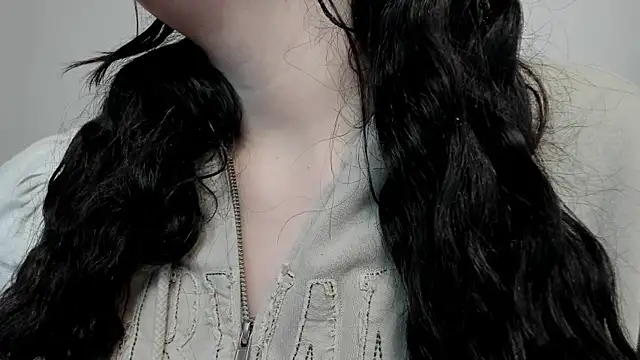 Snapshot of snow_doll chatting on 22, 10, 2025 snow doll online show from 22, 10, 2025