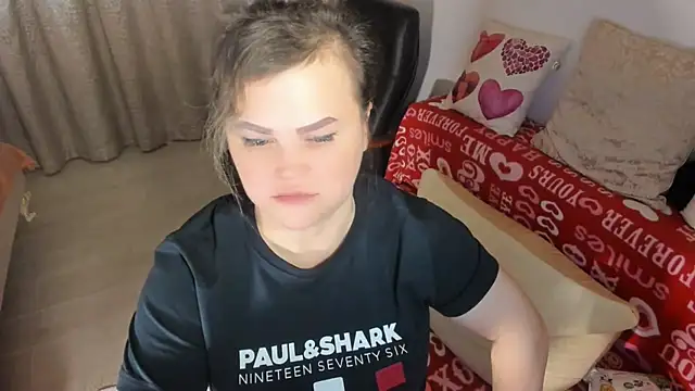 Snapshot of MildMature chatting on 6, 2, 2025 MildMature online show from 6, 2, 2025