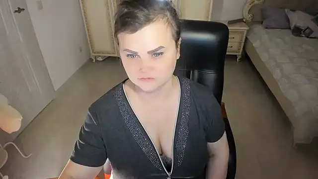 Snapshot of MildMature chatting on 7, 3, 2025 MildMature online show from 7, 3, 2025