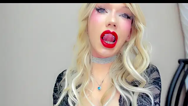 Snapshot of Mia_Miss_Sensual chatting on 23, 2, 2026 Mia Miss Sensual online show from 23, 2, 2026