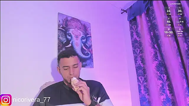 Snapshot of nico_rivera chatting on 5, 11, 2025 nico rivera online show from 5, 11, 2025