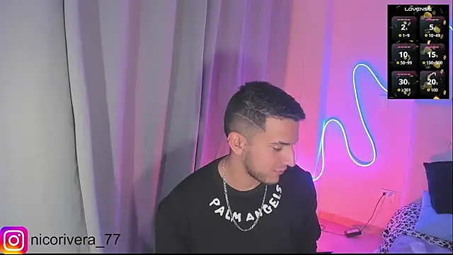 Snapshot of nico_rivera chatting on 13, 12, 2025 nico rivera online show from 13, 12, 2025