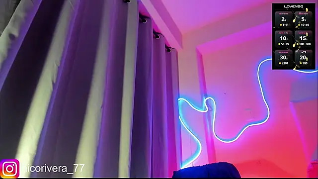 Snapshot of nico_rivera chatting on 23, 12, 2025 nico rivera online show from 23, 12, 2025