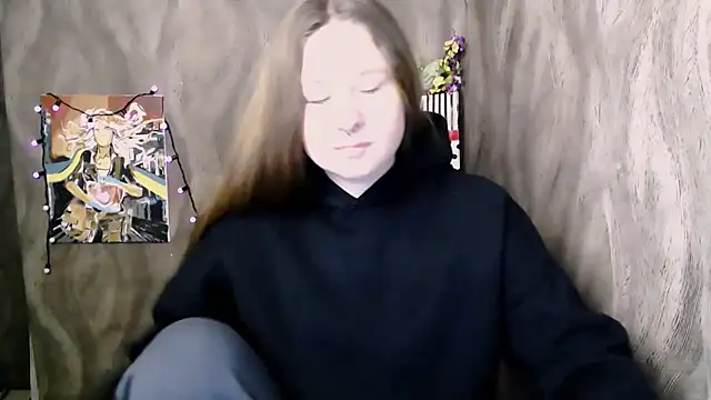 Snapshot of Linda_S_ chatting on 2, 10, 2025 Linda S  online show from 2, 10, 2025