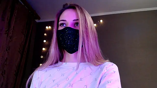 Snapshot of Iris_lave chatting on 18, 1, 2026 Iris lave online show from 18, 1, 2026