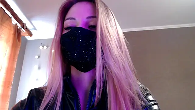 Iris lave online show from 13, 3, 2026