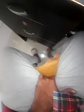 hackyourpussyxh online show from 2, 12, 2025