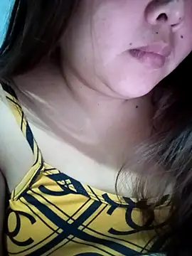 sweetbigtits19 online show from 11, 4, 2026