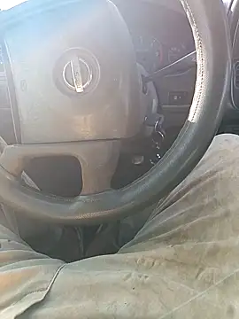 Snapshot of Frank0021 chatting on 8, 10, 2025 Frank0021 online show from 8, 10, 2025