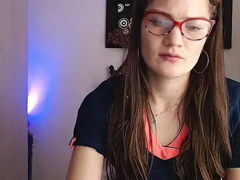 Camila-ventura online show from 3, 11, 2025