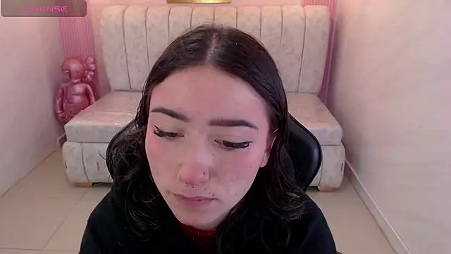 venuss09 s online show from 18, 3, 2026