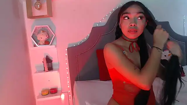 pocahontamoon online show from 5, 3, 2026