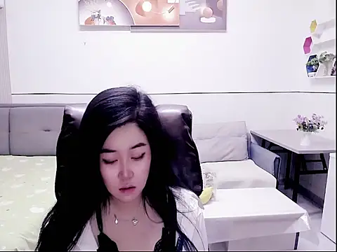 iukoi 77 online show from 4, 3, 2026