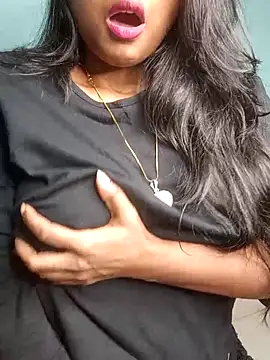 Snapshot of Ishu_Lovee chatting on 20, 11, 2025 Ishu Lovee online show from 20, 11, 2025