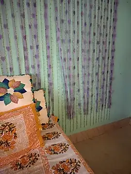 Ishu Lovee online show from 10, 4, 2026