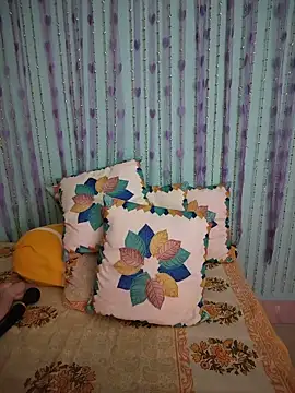 Snapshot of Ishu_Lovee chatting on 7, 6, 2026 Ishu Lovee online show from 7, 6, 2026