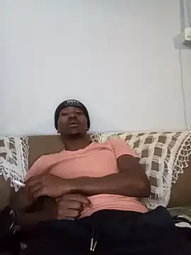 Snapshot of ManInbkack chatting on 12, 9, 2025 ManInbkack online show from 12, 9, 2025