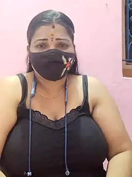 Snapshot of lathikaqueentamil chatting on 15, 9, 2025 lathikaqueentamil online show from 15, 9, 2025