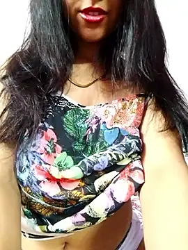 Snapshot of Princessa05 chatting on 28, 10, 2025 Princessa05 online show from 28, 10, 2025