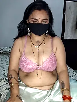 Snapshot of Hot_Anjali_123 chatting on 8, 10, 2025 Hot Anjali 123 online show from 8, 10, 2025