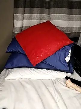 Berryangel03 online show from 28, 10, 2025