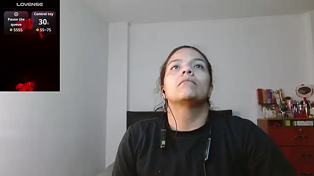 Megan Milf   online show from 16, 2, 2026