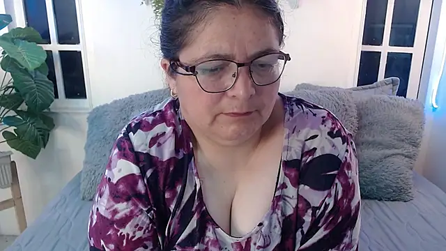 Snapshot of Linda_banks_ chatting on 27, 11, 2025 Linda banks online show from 27, 11, 2025